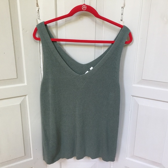 GAP Sweaters - GAP Green Sleeveless Ribbed Sweater Tank